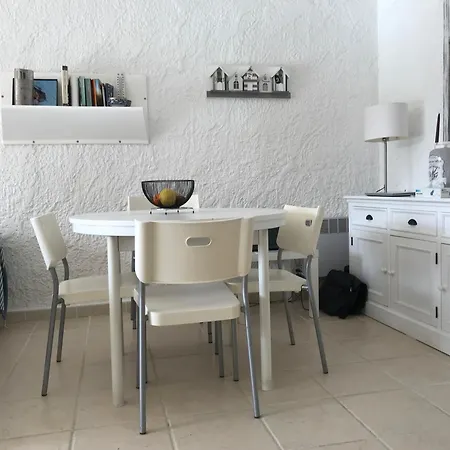 Coquet Mas A Gigaro Appartement *