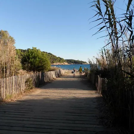 Coquet Mas A Gigaro *
